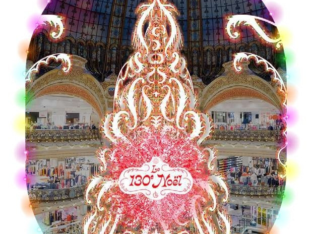 Albero di Natale 2024 e vetrine Galeries Lafayette Parigi